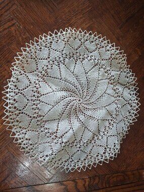 Vintage Handmade Knitted Oval Doily, Round Star  Design 13"